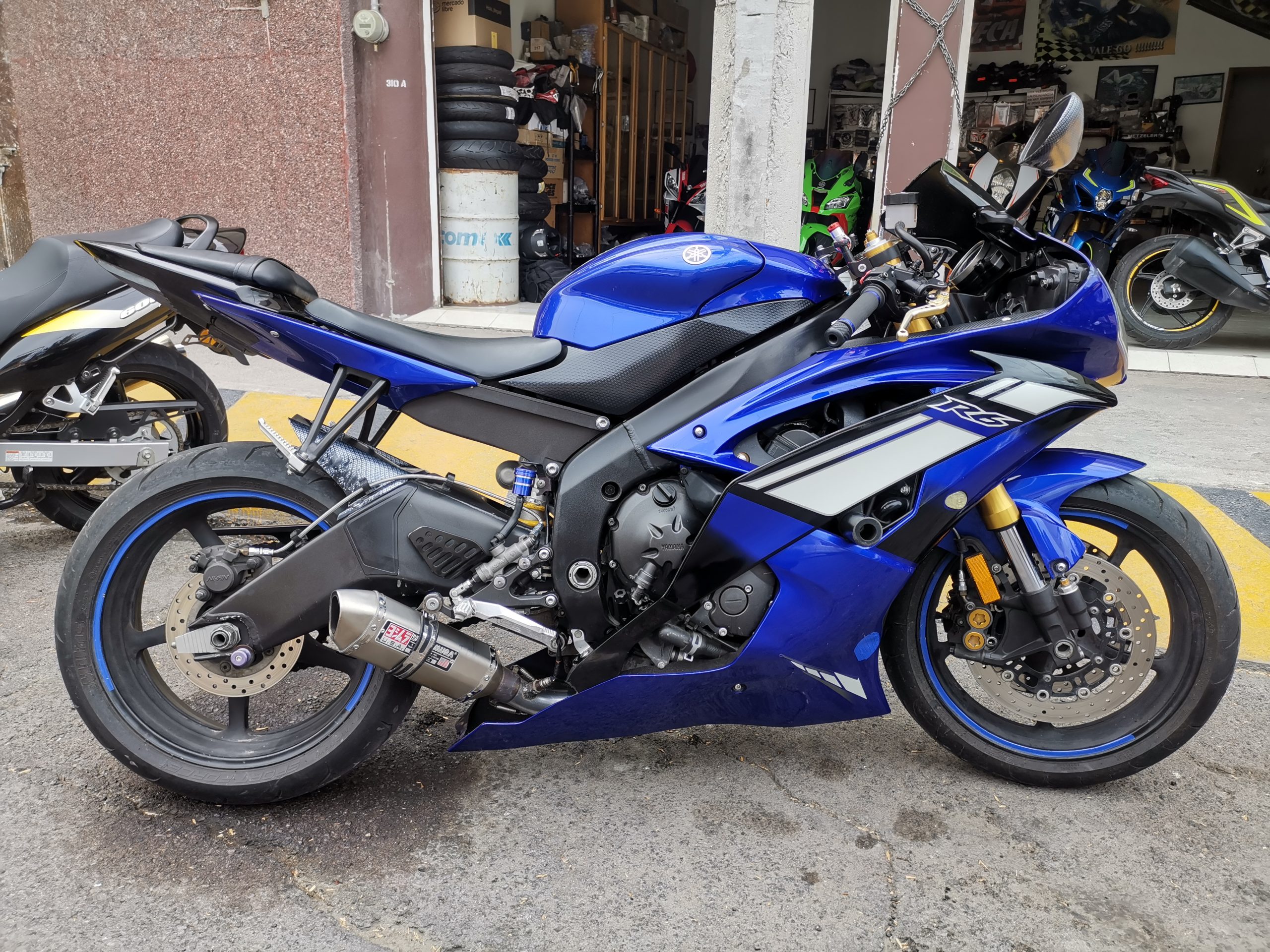 VENDIDA ……………… MOTOCICLETA YAMAHA R6R MODELO 2012 IMPORTADA BAJA 2020