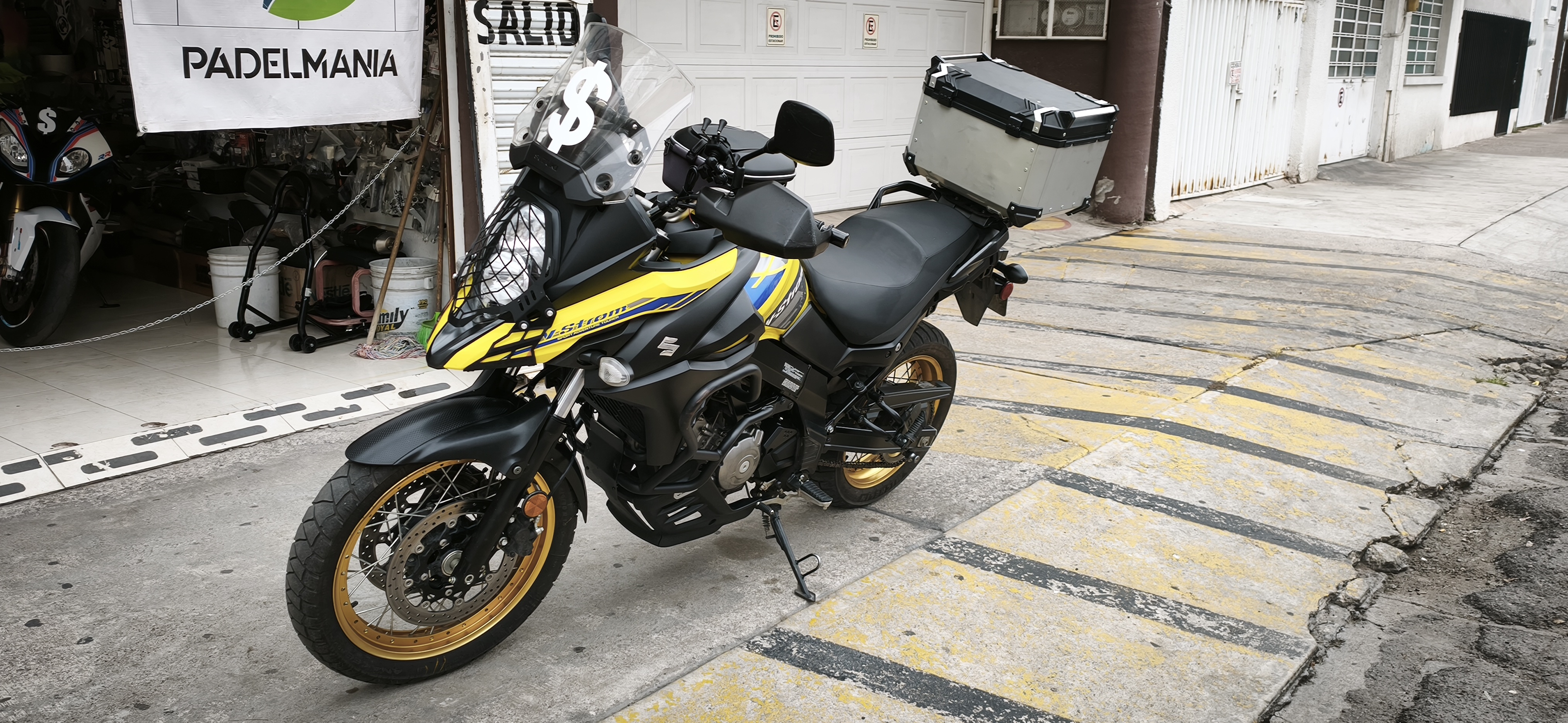 MOTOCICLETA SUZUKI V STROM 650 MODELO 2021 NACIONAL - Imagen 5